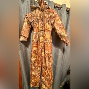 Cabela’s Camo Boy Large Hunting  Body Coveralls